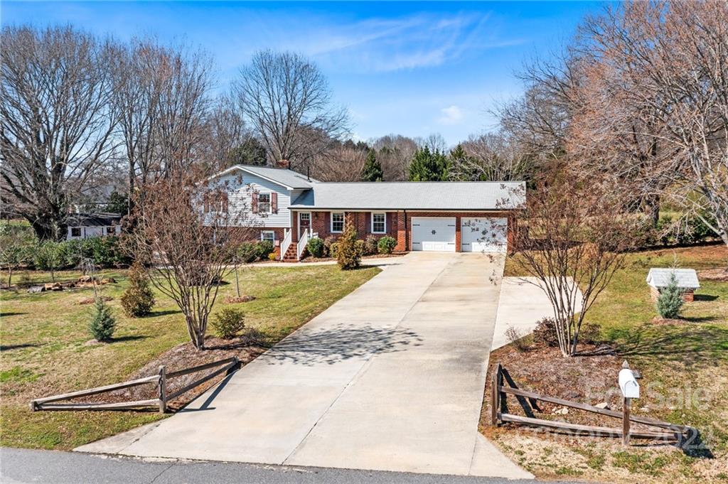 Property image 1 at 4614 Ranchway Drive, Concord, NC 28027