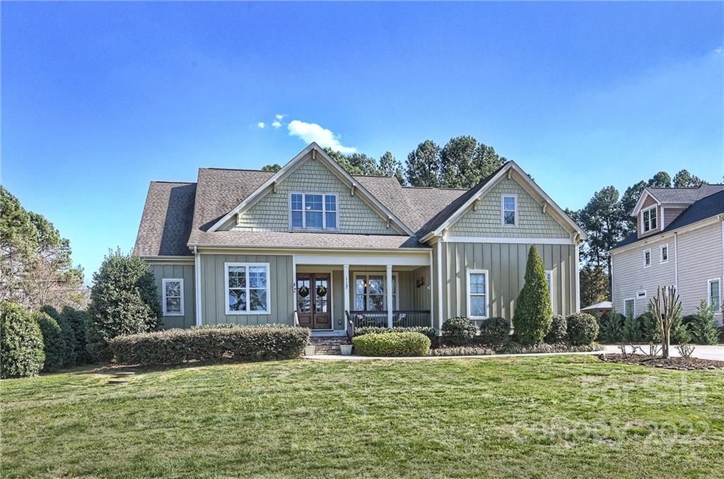 Property image 1 at 117 Yellow Jacket Circle, Mooresville, NC 28117