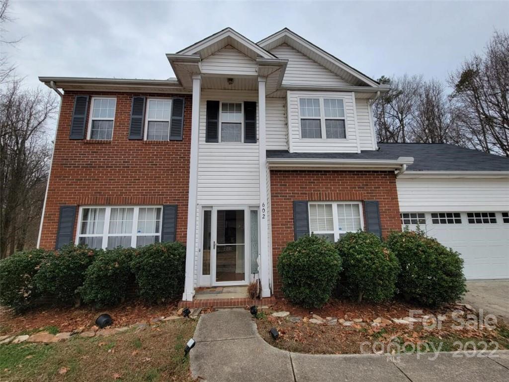 Property image 1 at 602 Jordans Pond Lane, Charlotte, NC 28214