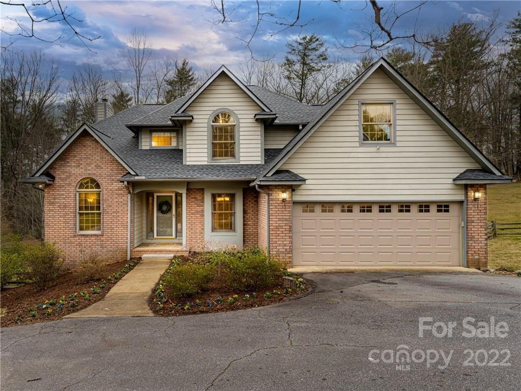 Property image 1 at 205 Weston Way, Asheville, NC 28803