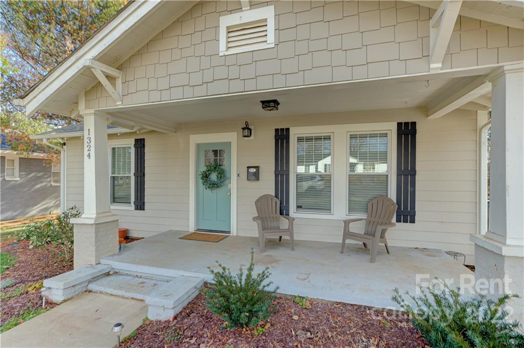 Property image 1 at 1324 E 35th Street, Charlotte, NC 28205
