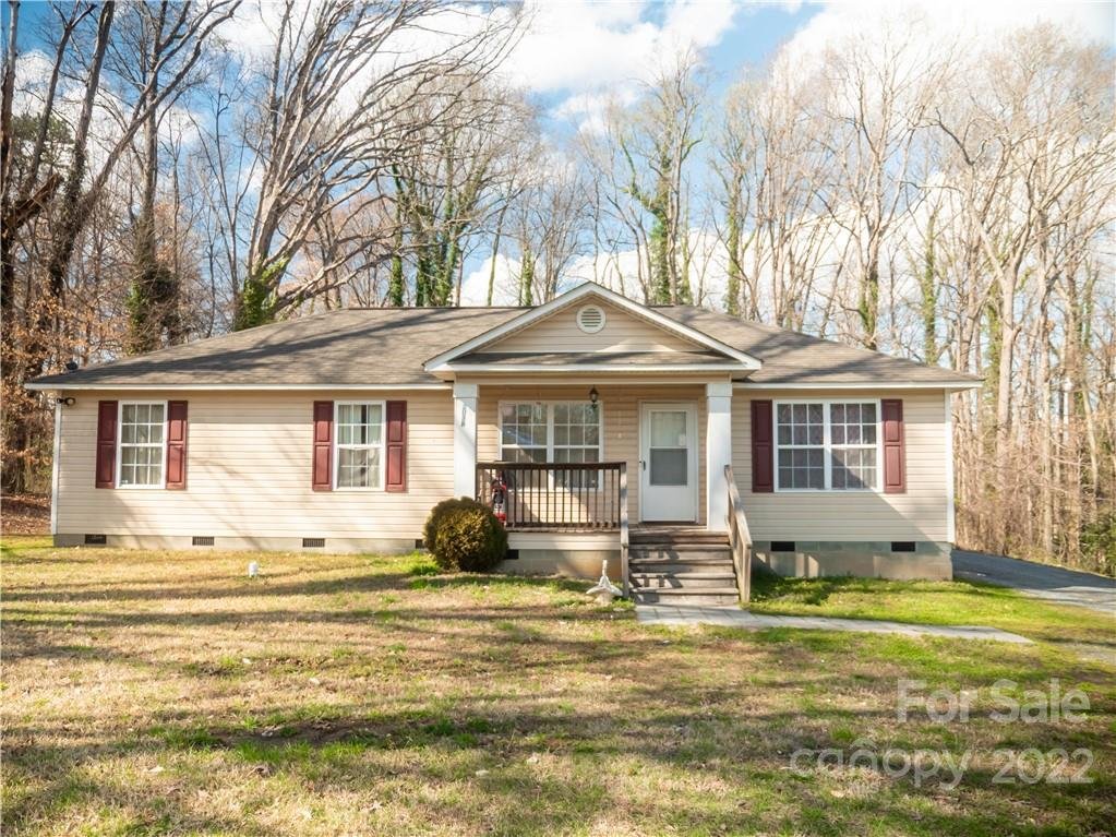 Property image 1 at 2038 B Avenue, Charlotte, NC 28216