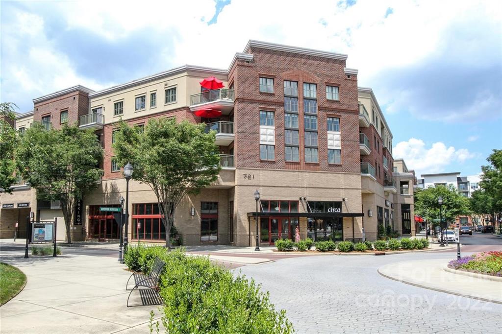 Property image 1 at 721 Governor Morrison Street, Charlotte, NC 28211