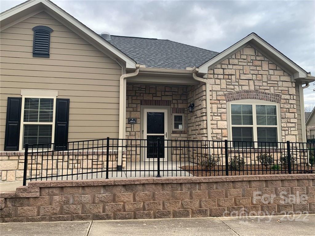 Property image 1 at 4913 Polo Gate Boulevard, Charlotte, NC 28216
