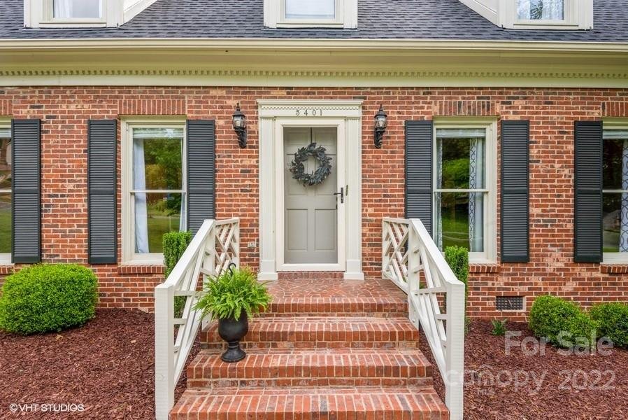 Property image 1 at 5401 Pepperdine Drive, Charlotte, NC 28226