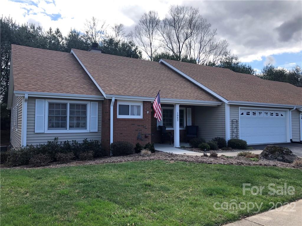 1042 Saddlebrook Drive