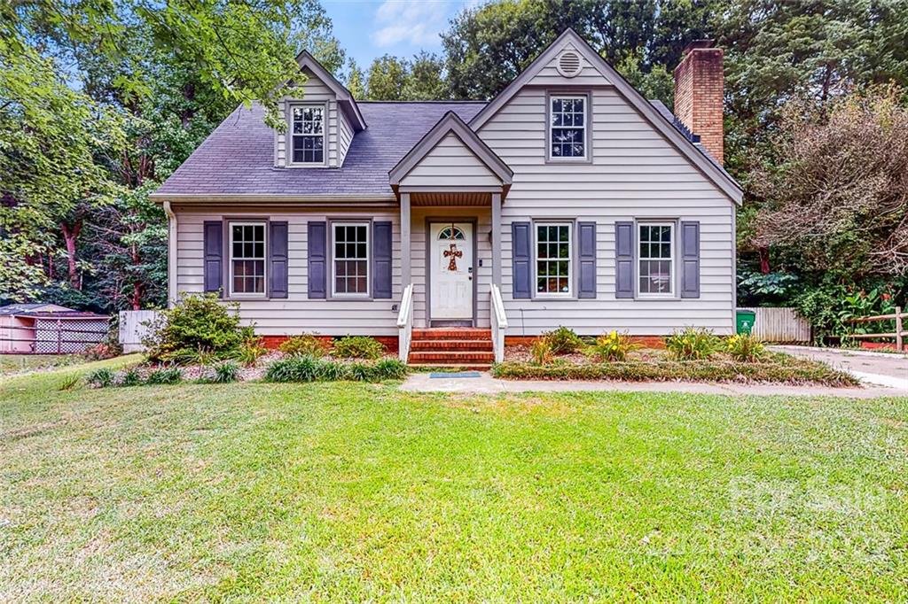 Property image 1 at 8220 Inverary Place, Charlotte, NC 28226