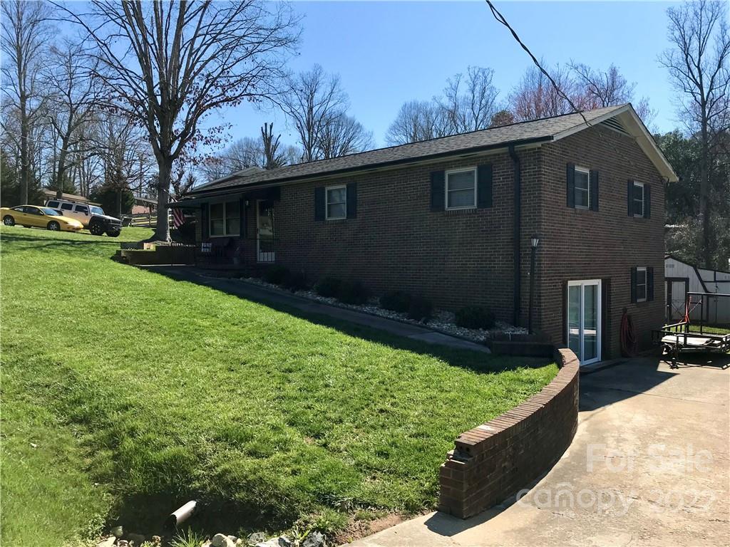 Property image 1 at 3208 Wilson Heights Street, Hildebran, NC 28637