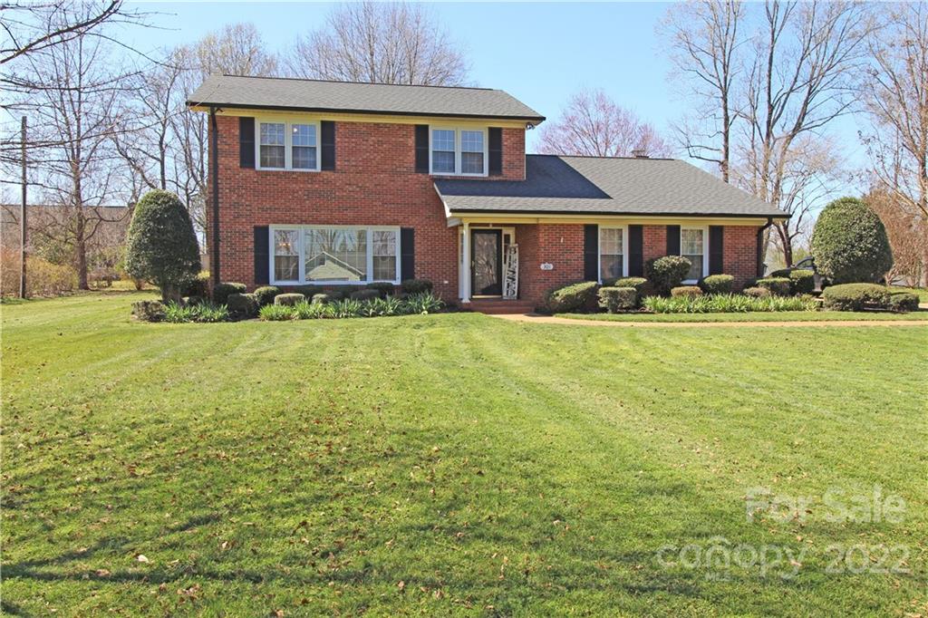 Property image 1 at 301 Knollwood Drive, Forest City, NC 28043