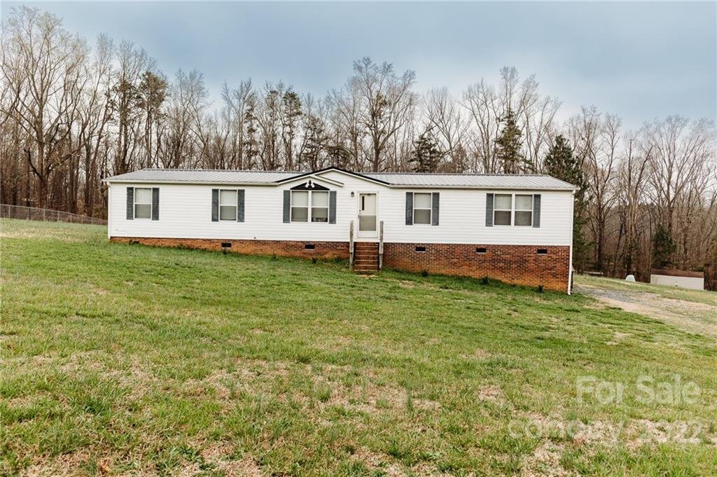 Property image 1 at 14420 Wayfield Lane, Stanfield, NC 28163