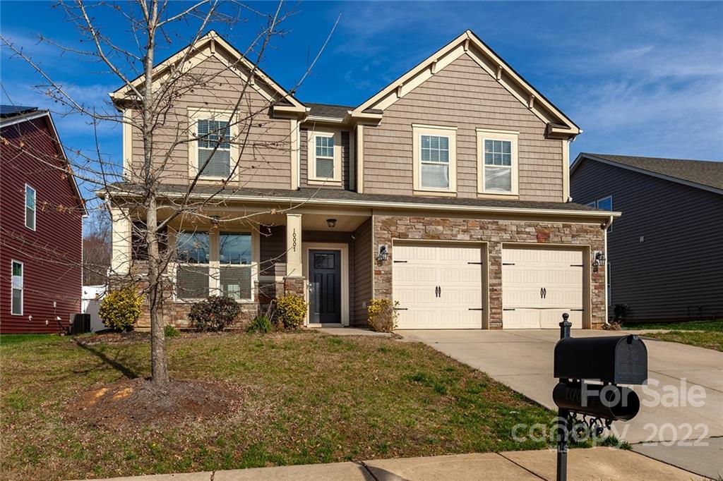 Property image 1 at 10007 Michael Crossing Drive, Charlotte, NC 28213