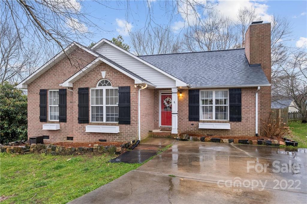 Property image 1 at 4910 Valley Trail Court, Concord, NC 28025