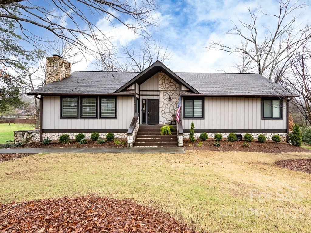 Property image 1 at 5617 Merrymount Drive, Charlotte, NC 28226