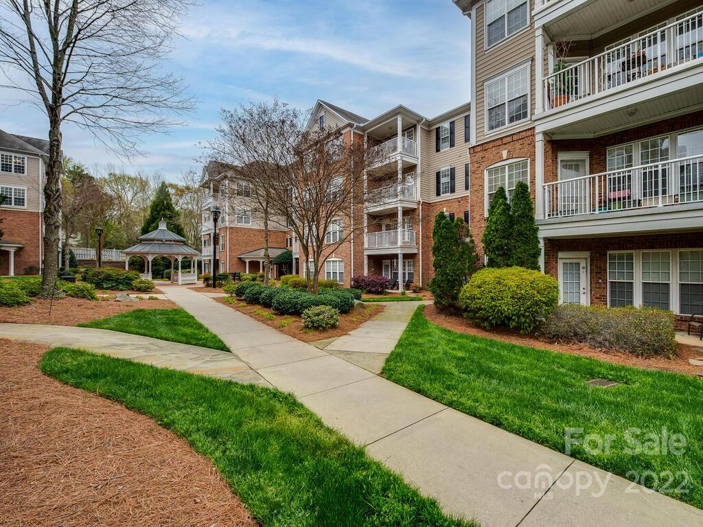 Property image 1 at 3142 Margellina Drive, Charlotte, NC 28210