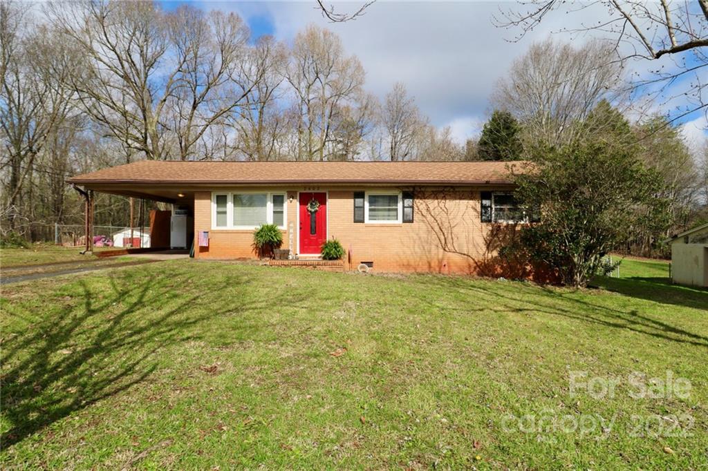 Property image 1 at 2402 Maplewood Drive, Gastonia, NC 28052