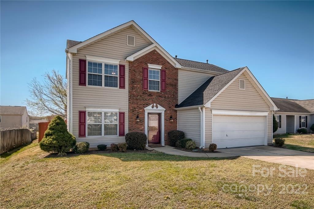 Property image 1 at 12118 Chantress Lane, Charlotte, NC 28215