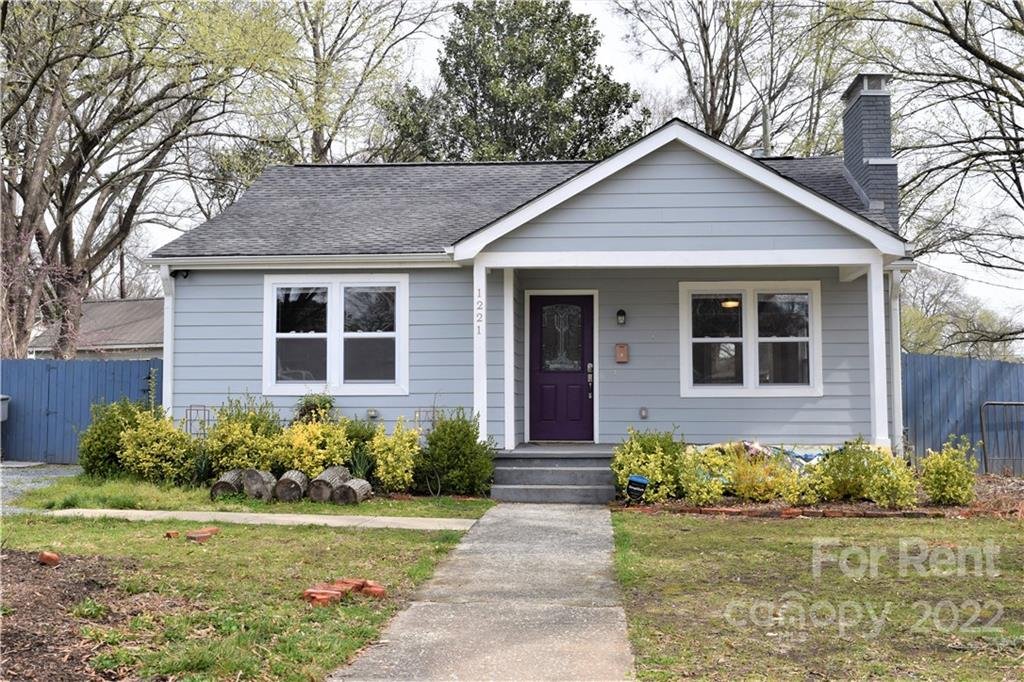 Property image 1 at 1221 Meadow Lane, Charlotte, NC 28205