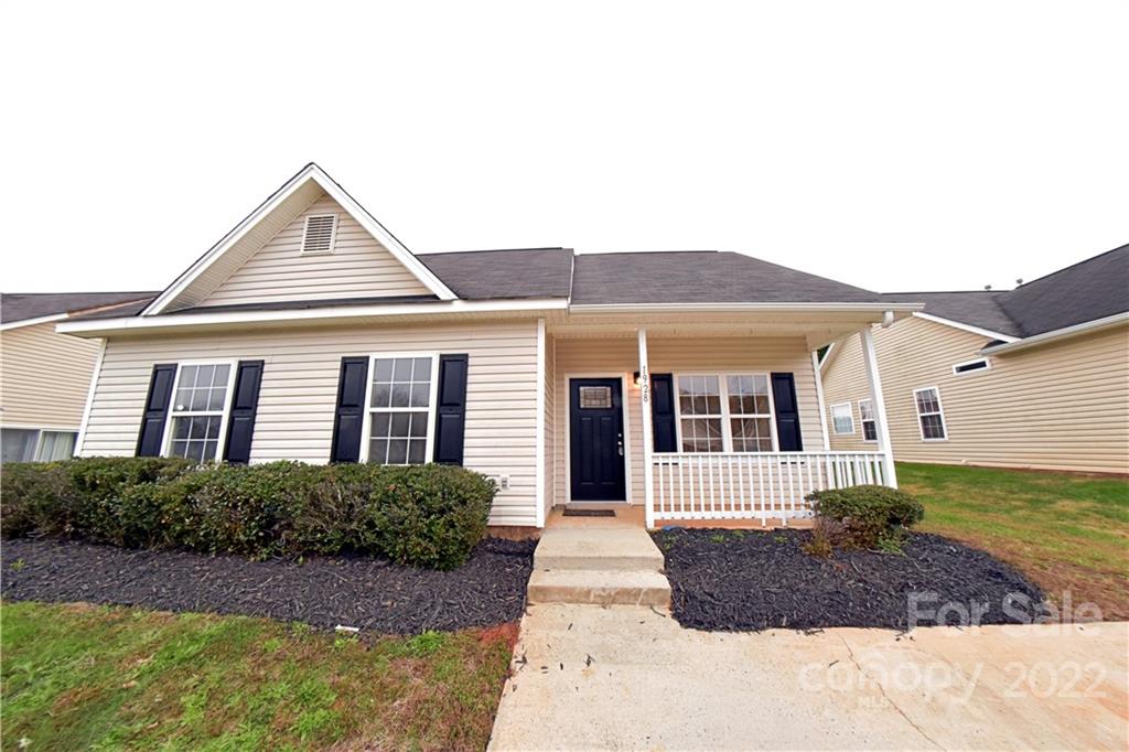 Property image 1 at 1928 Nigel Court, Charlotte, NC 28213