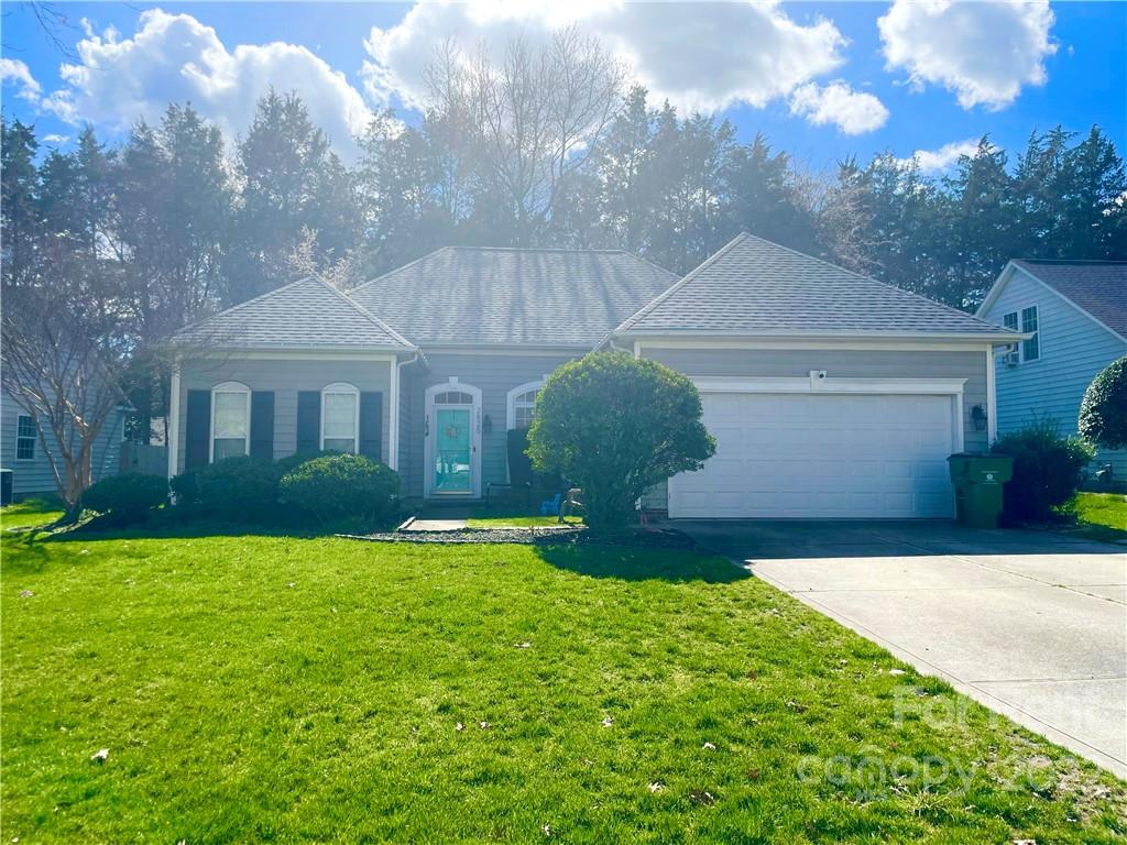 Property image 1 at 2825 Whaleys Court, Charlotte, NC 28273