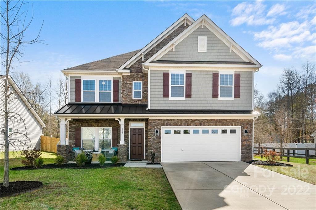 Property image 1 at 107 Paradise Hills Circle, Mooresville, NC 28115
