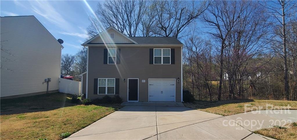 Property image 1 at 4555 Merryvale Forest Drive, Charlotte, NC 28214