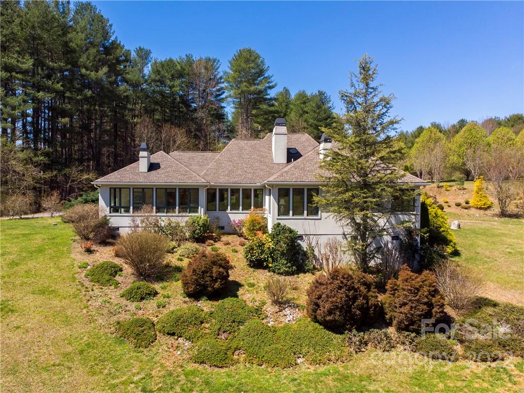 Property image 1 at 31 Piccadilly Place, Brevard, NC 28712