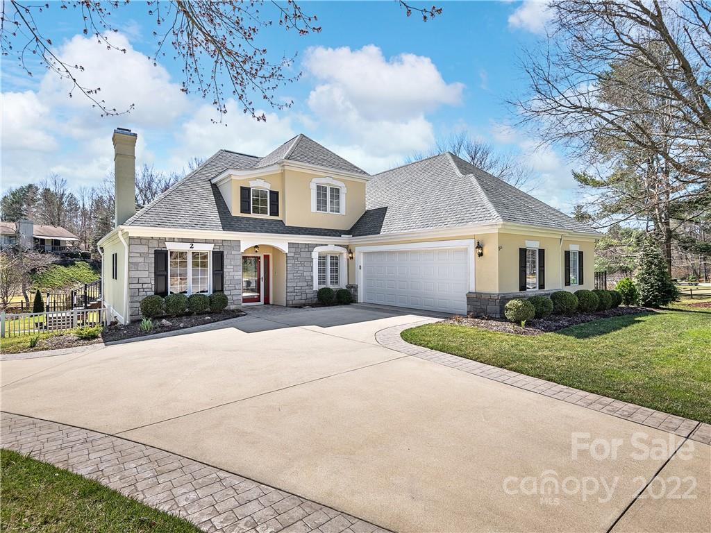 Property image 1 at 2 Clovelly Way, Asheville, NC 28803
