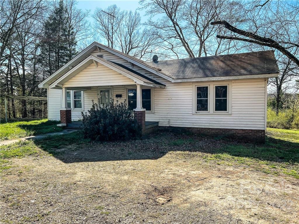 Property image 1 at 1491 White Oak Avenue, Albemarle, NC 28001