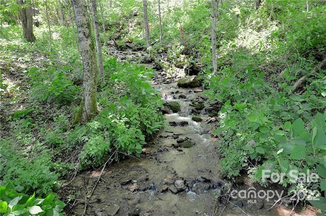 Property image 1 at 61 Turn A Bout Court, Waynesville, NC 28785