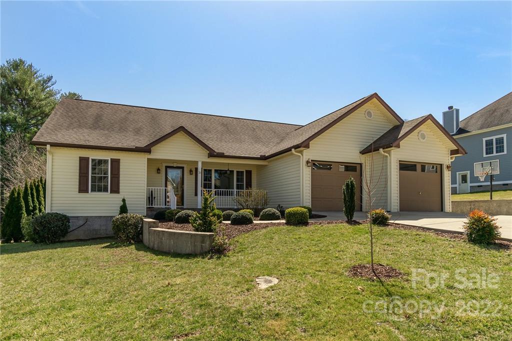 Property image 1 at 34 Silverling Drive, Asheville, NC 28806