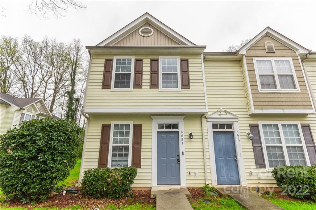 Property image 1 at 5651 Seths Drive, Charlotte, NC 28269