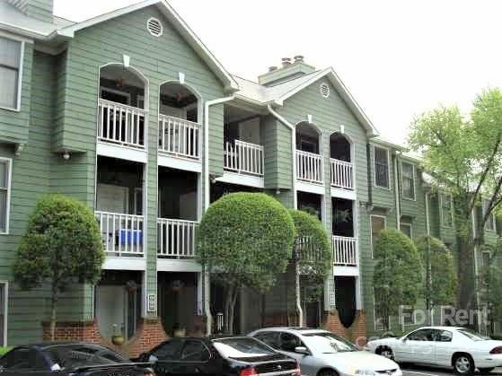 Property image 1 at 430 Queens Road, Charlotte, NC 28207