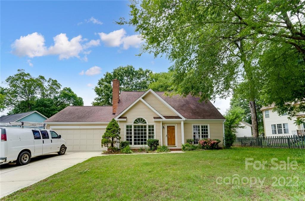 5808 Birchfield Lane