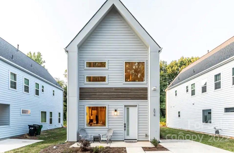 Property image 1 at 4003 Merlane Drive, Charlotte, NC 28206