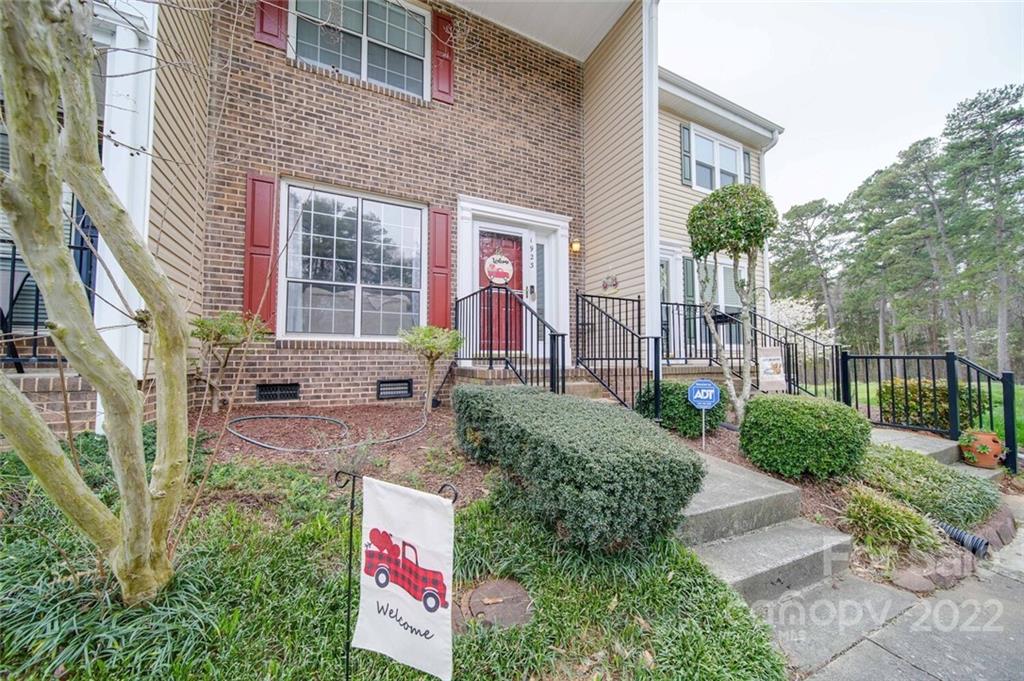 Property image 1 at 1923 Lancer Court, Gastonia, NC 28054
