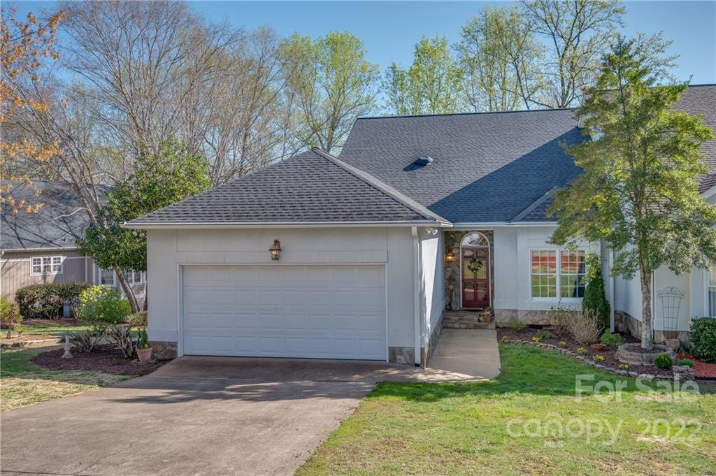 Property image 1 at 21 Royal Troon None, Campobello, SC 29322