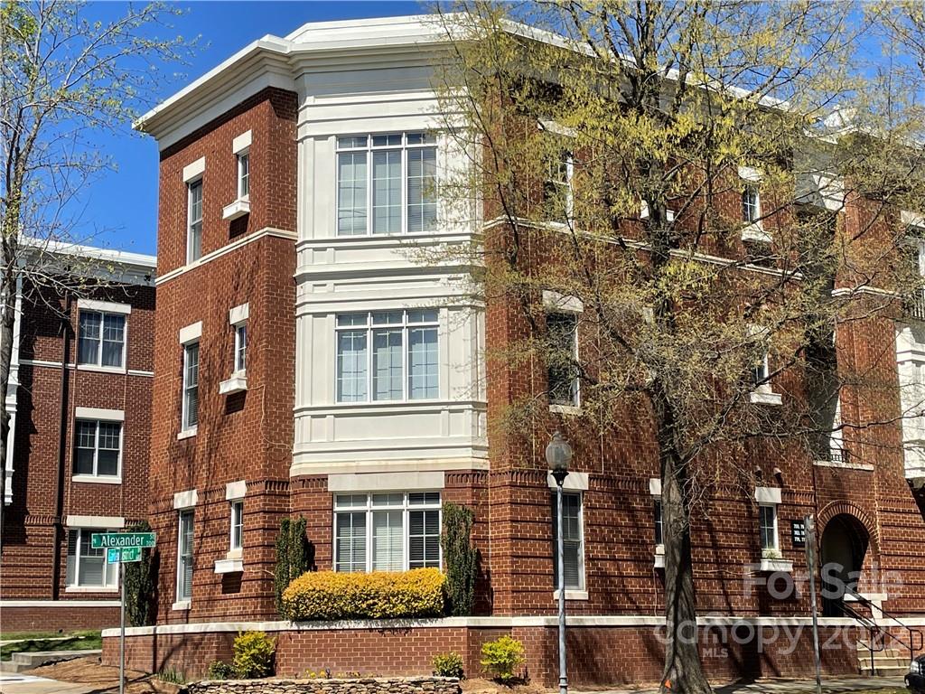 765 N Alexander Street