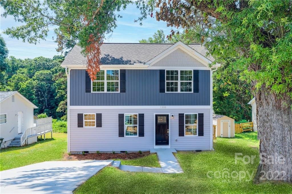 Property image 1 at 1115 5th Street, Statesville, NC 28677