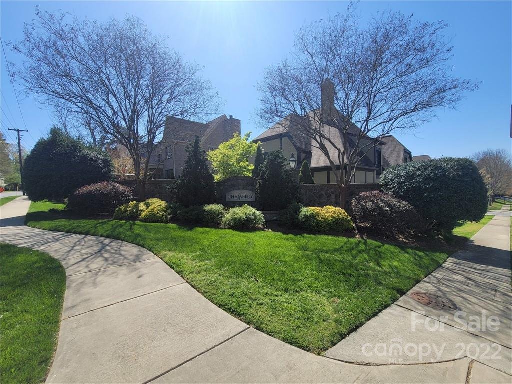 Property image 1 at 1024 Dacavin Drive, Charlotte, NC 28226