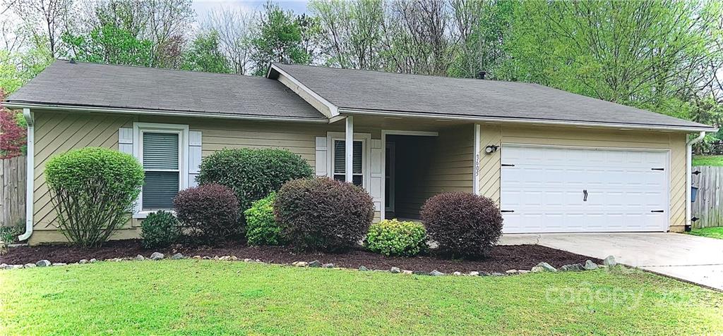 Property image 1 at 3605 Sweetgrass Lane, Charlotte, NC 28226