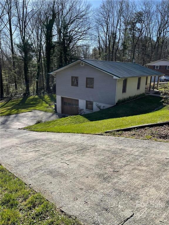 Property image 1 at 2412 Greater Druid Hills Boulevard, Hendersonville, NC 28791