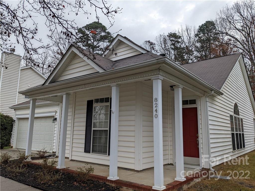 Property image 1 at 8240 Chatham Oaks Drive, Concord, NC 28027