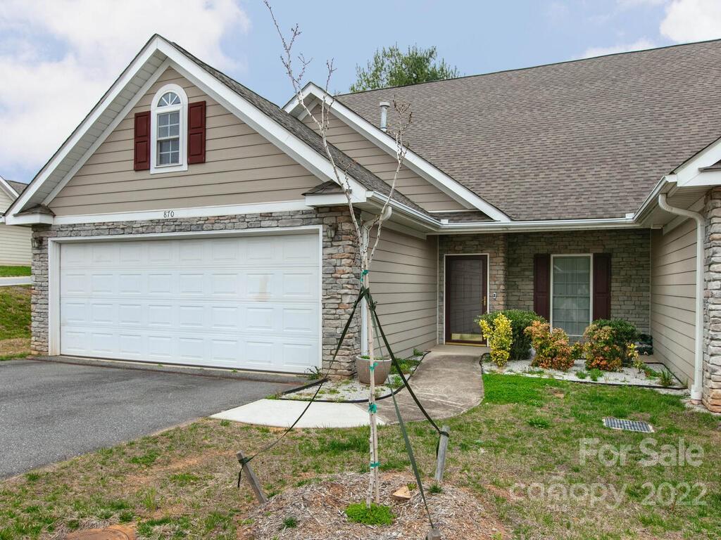 Property image 1 at 870 West Pointe Drive, Asheville, NC 28806