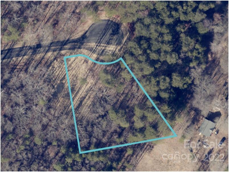 Property image 1 at 303 Spanish Oak Lane, Gastonia, NC 28056