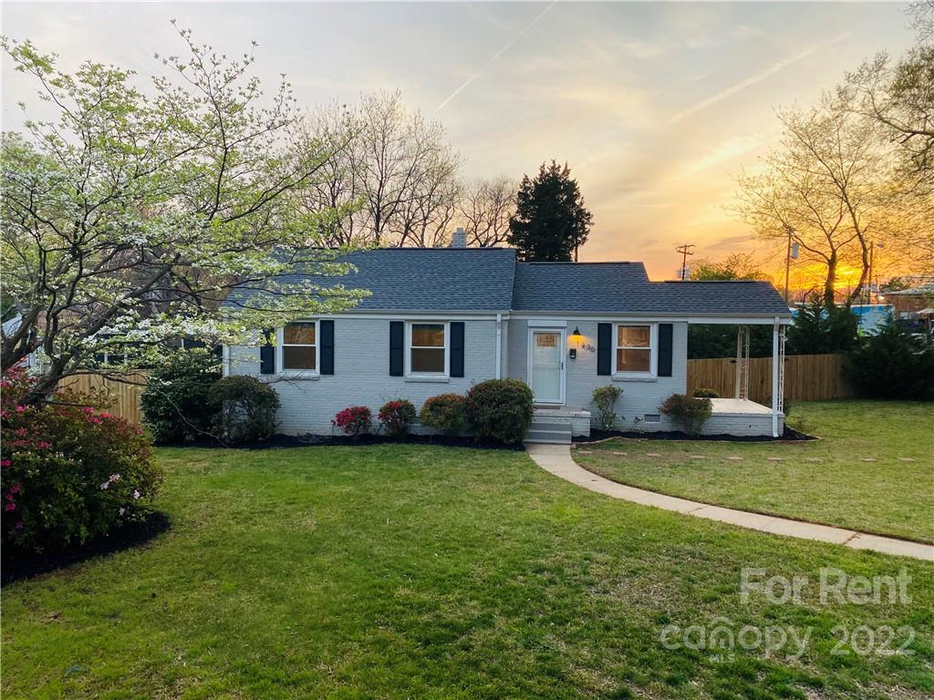 Property image 1 at 1400 Winston Drive, Charlotte, NC 28205