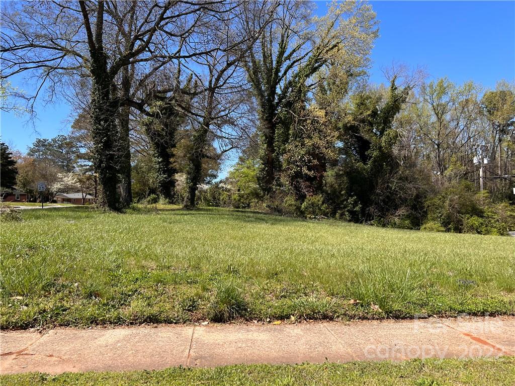 Property image 1 at 1006 Richmond Drive, Rock Hill, SC 29732