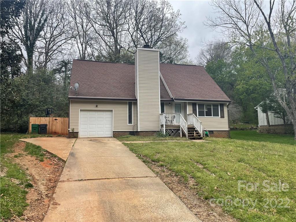 Property image 1 at 213 Oak Creek Drive, Charlotte, NC 28270