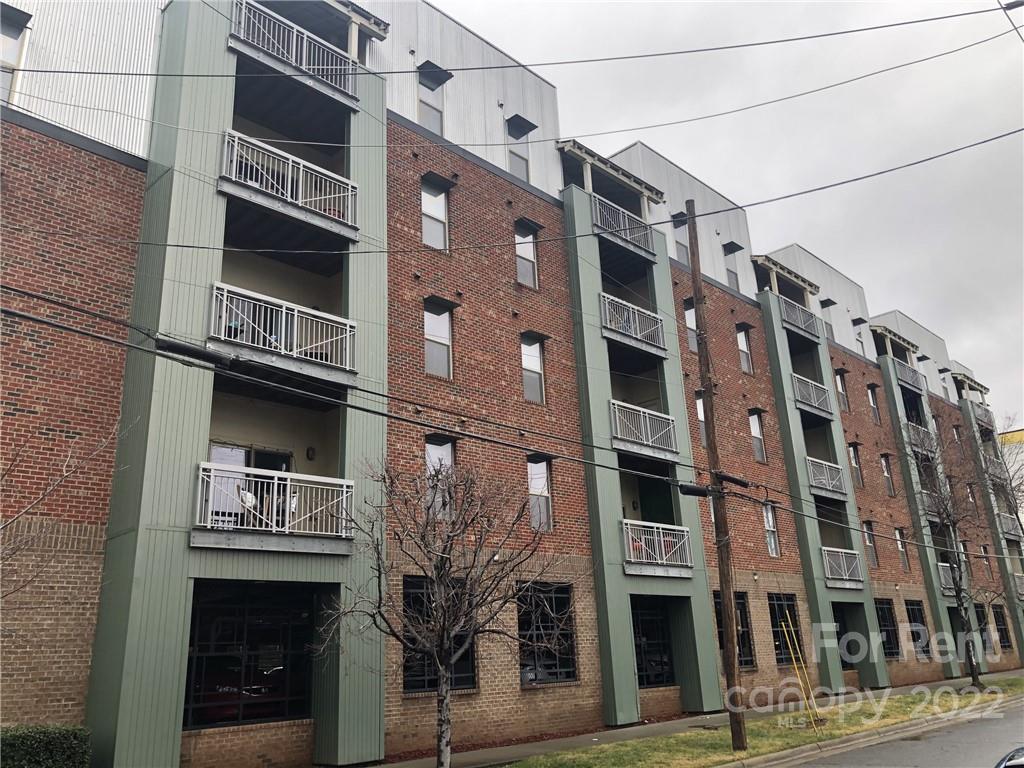 Property image 1 at 630 Calvert Street, Charlotte, NC 28208