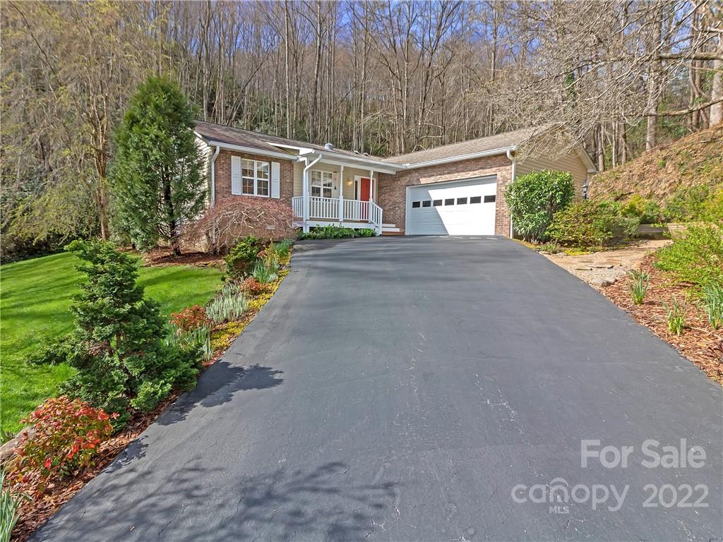 Property image 1 at 67 Pintail Court, Brevard, NC 28712