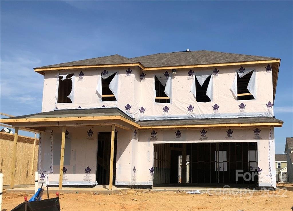 6011 Walkers Run Drive